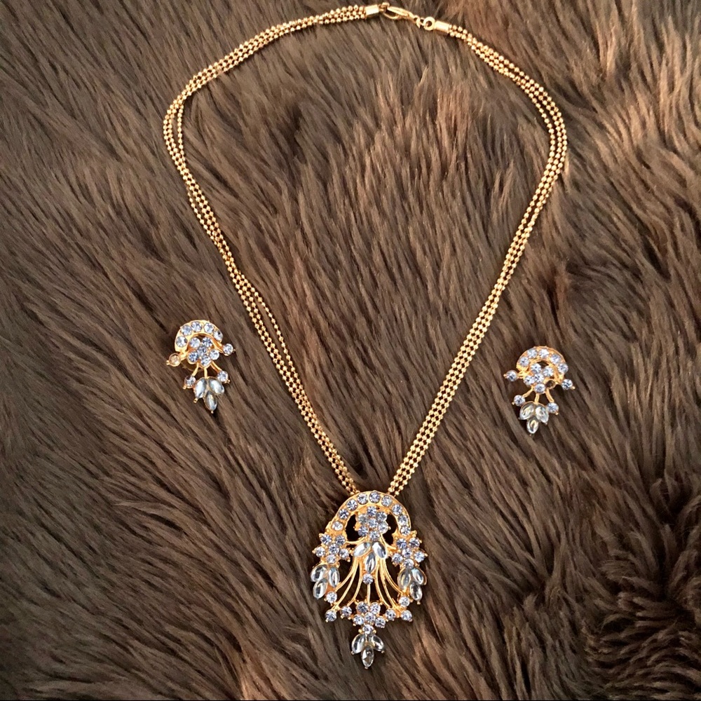 Desi Wedding Jewelry Set